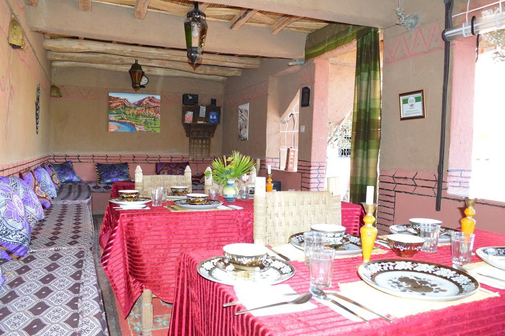 Auberge Le Jardin De La Source Ait Ben Ali Exterior photo