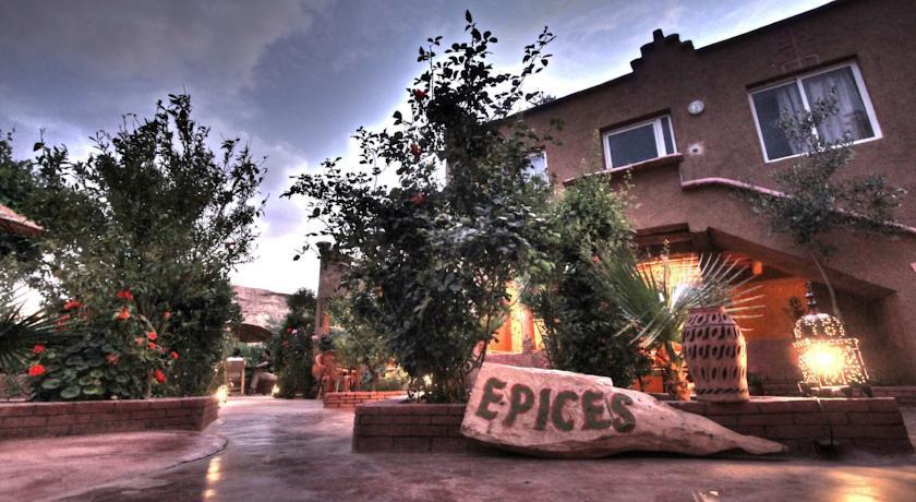 Auberge Le Jardin De La Source Ait Ben Ali Exterior photo